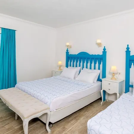 Отель Mavi Beyaz 3*