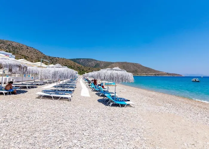 Mavi Beyaz Hotel