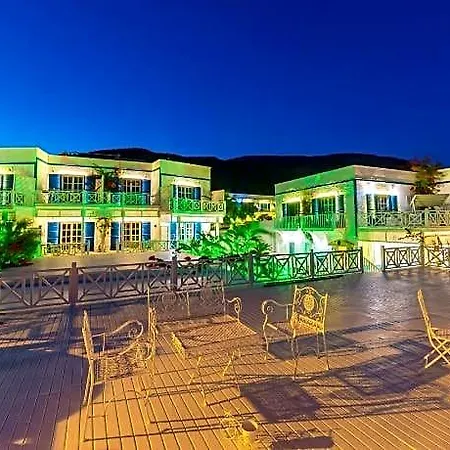 Hotel Mavi Beyaz 3*
