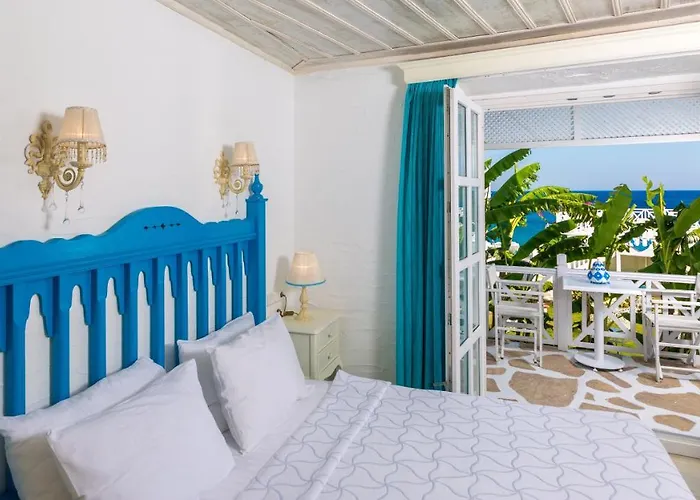 Mavi Beyaz Отель 3*