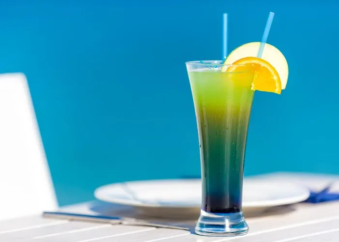 Mavi Beyaz Паламутбуку